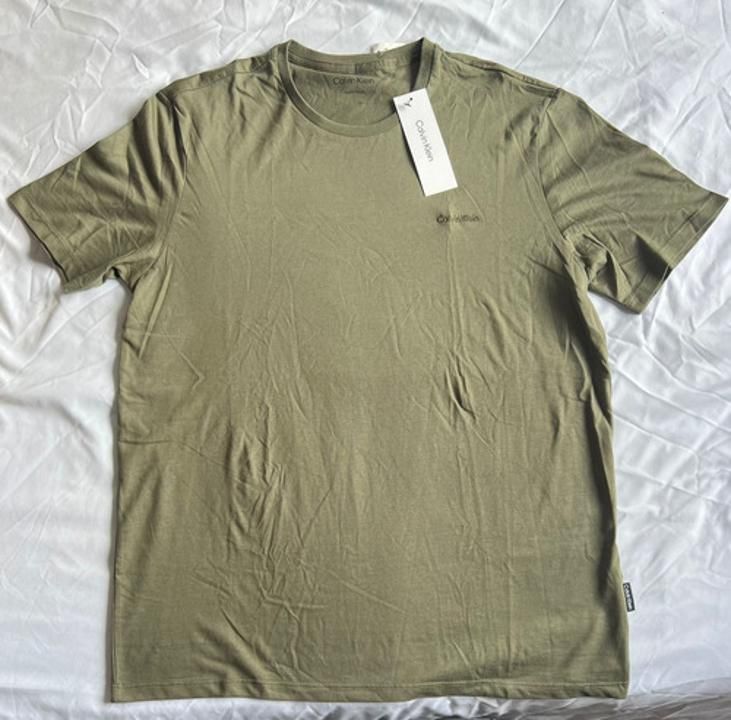 Camiseta Cuello Redondo Manga Corta Verde Oliva Calvin Klein - Imagen 2